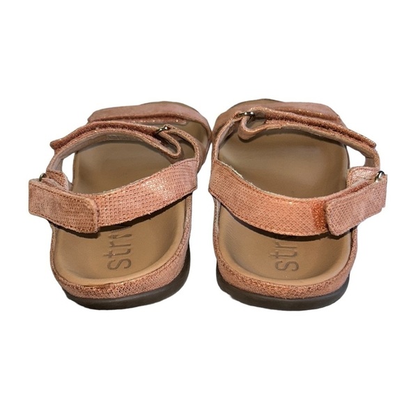 STRIVE Kona Sandal Metallic Copper Size 8 D Width - Picture 4 of 9